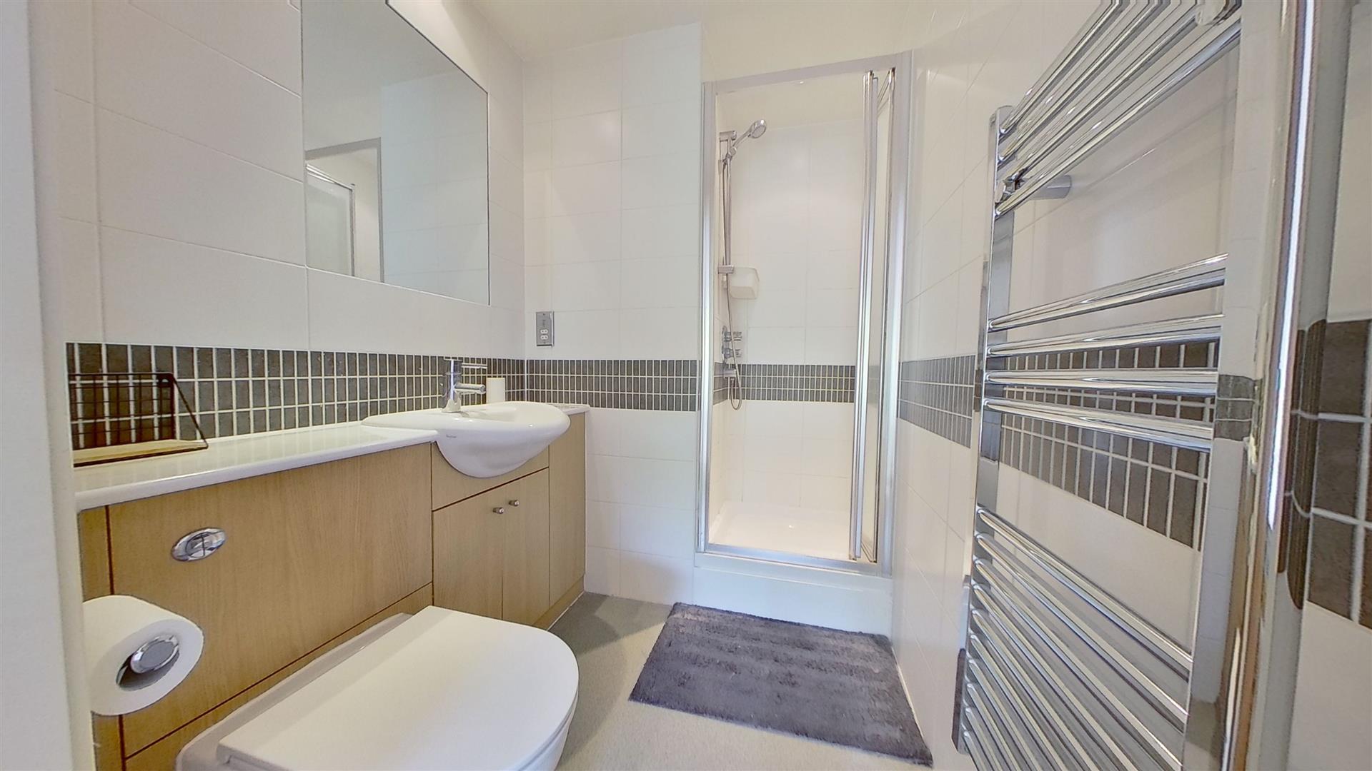 325 South Row, Milton Keynes